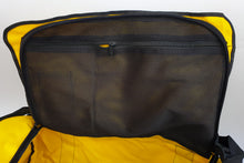 Load image into Gallery viewer, Duffel bag Yellow